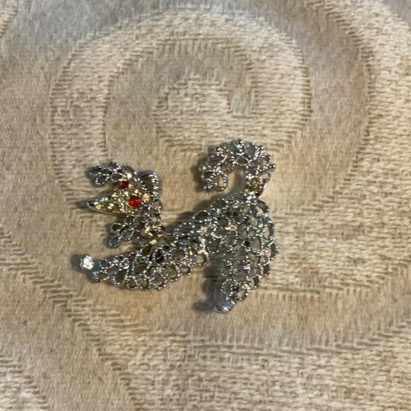 Pin - Picture 3 of 3